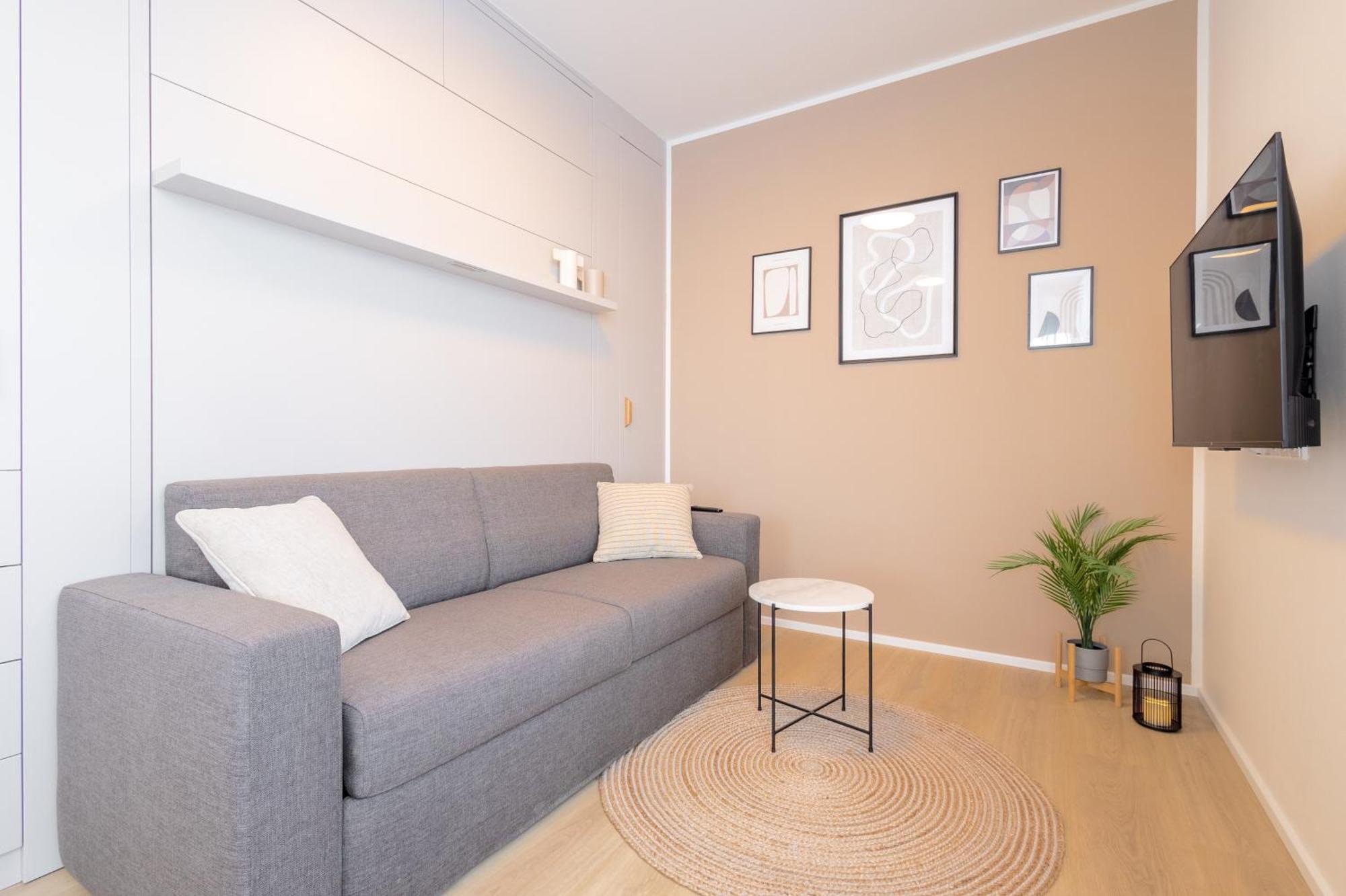 Bright 2Br - 7Th Floor, Balcony, Free Parking By Gravity Prague Apartment Екстериор снимка